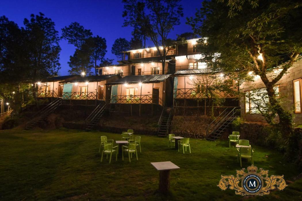 The Mud House Resort Kasauli Dış mekan fotoğraf