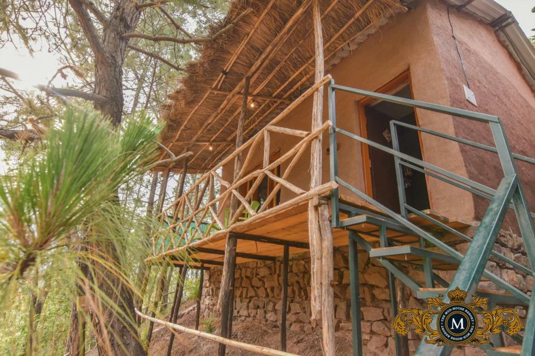 The Mud House Resort Kasauli Dış mekan fotoğraf